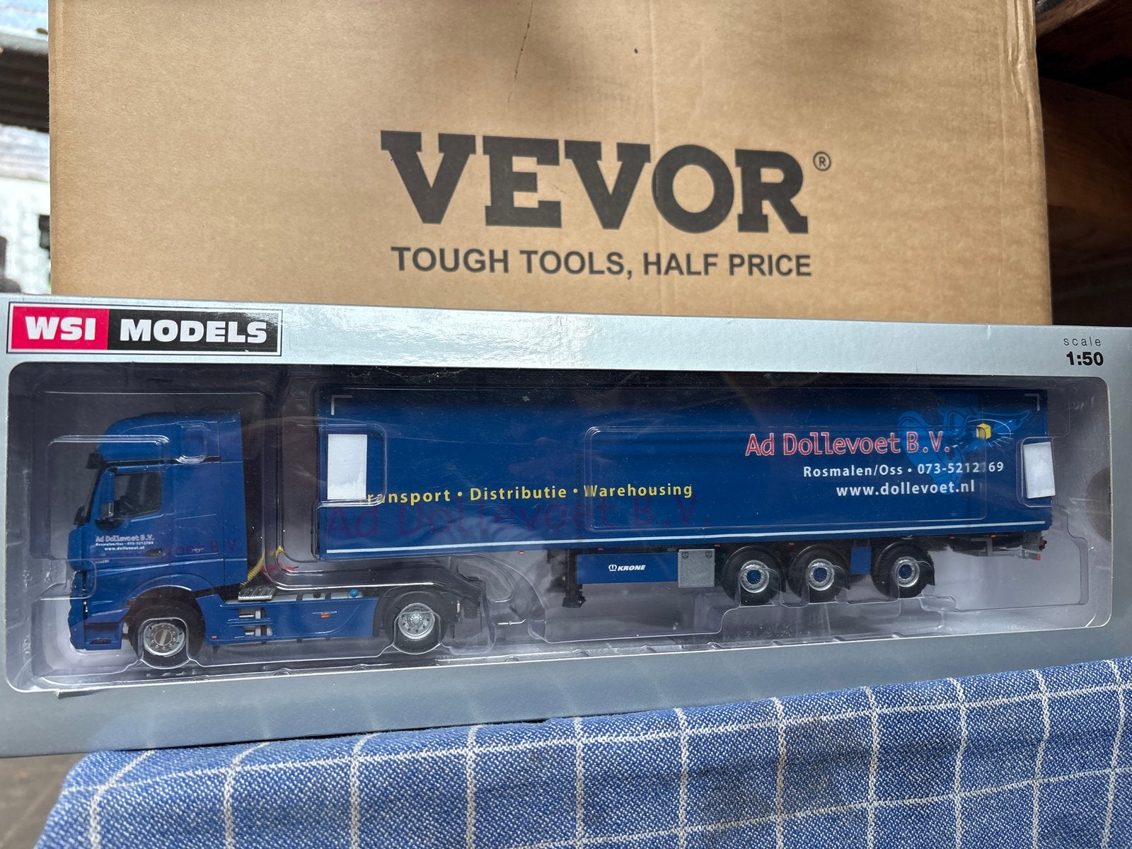 Limited edition | WSI Models 1:50 | MB Across MP4 Giga Space, Ophalen of Verzenden, Nieuw, Bus of Vrachtwagen, Wsi