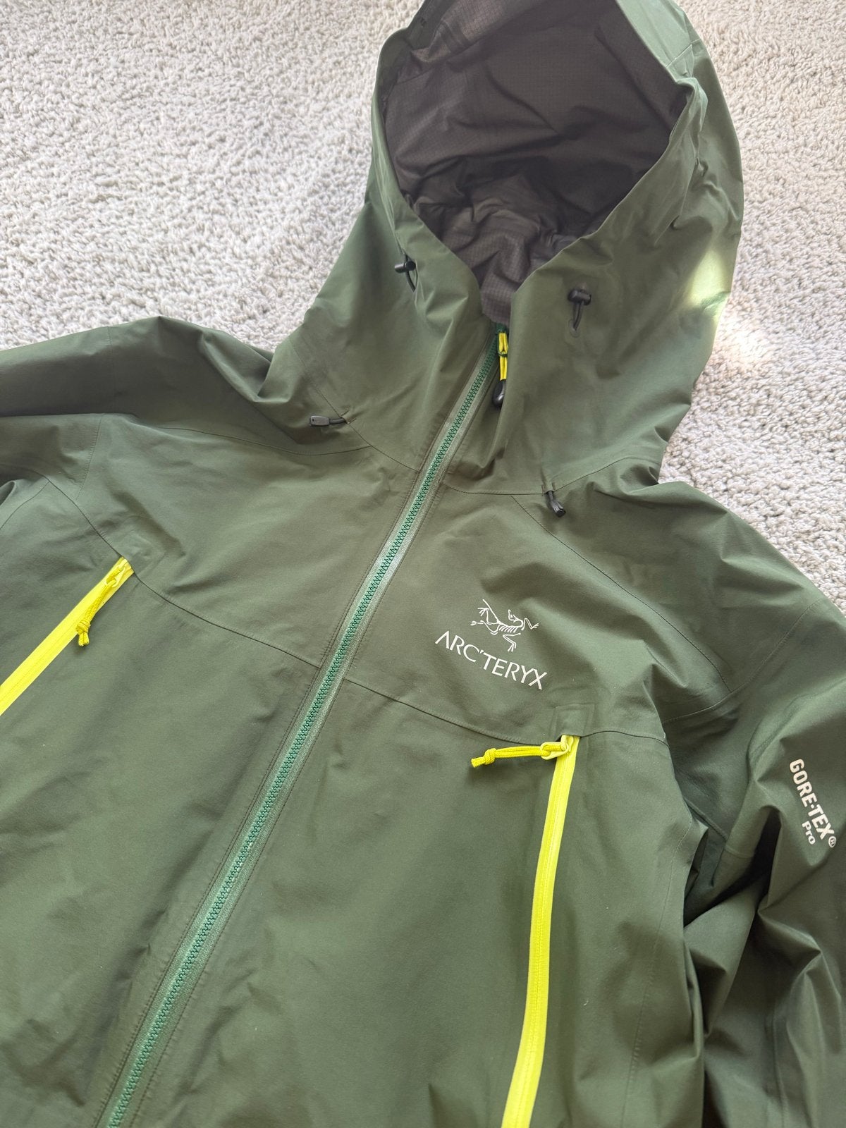 Arc’teryx Beta LT Gore-Tex Pro Jacket (2015 Archive) Maat S, Kleding | Heren, Ophalen of Verzenden, Zo goed als nieuw, Maat 46 (S) of kleiner