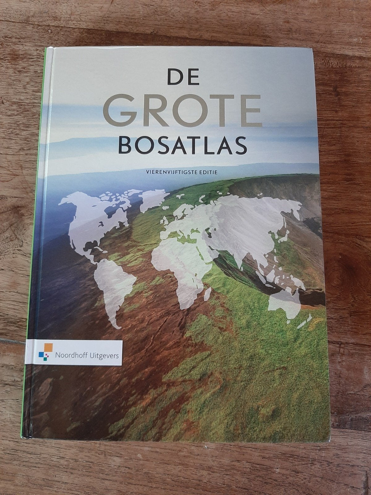 De Grote Bosatlas - Vierenveertigste Editie, Bosatlas, 2000 tot heden, Ophalen of Verzenden, Zo goed als nieuw
