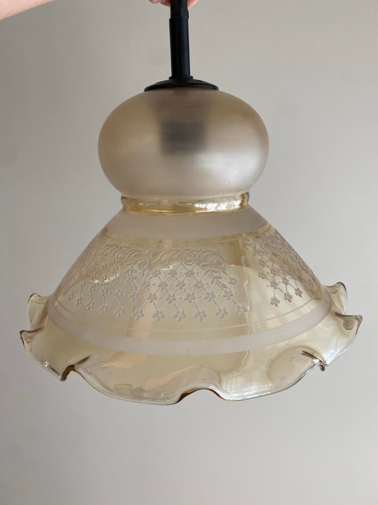 Frans vintage glazen lampenkapje met decoratie, Ophalen