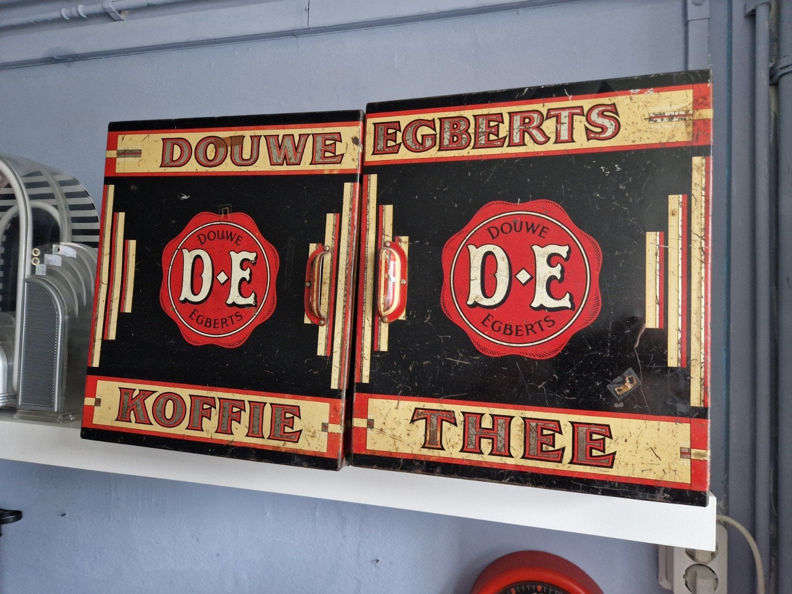 Douwe egberts winkelblik Dubbel deur  ( schade), Ophalen, Gebruikt, Koffie, Douwe Egberts