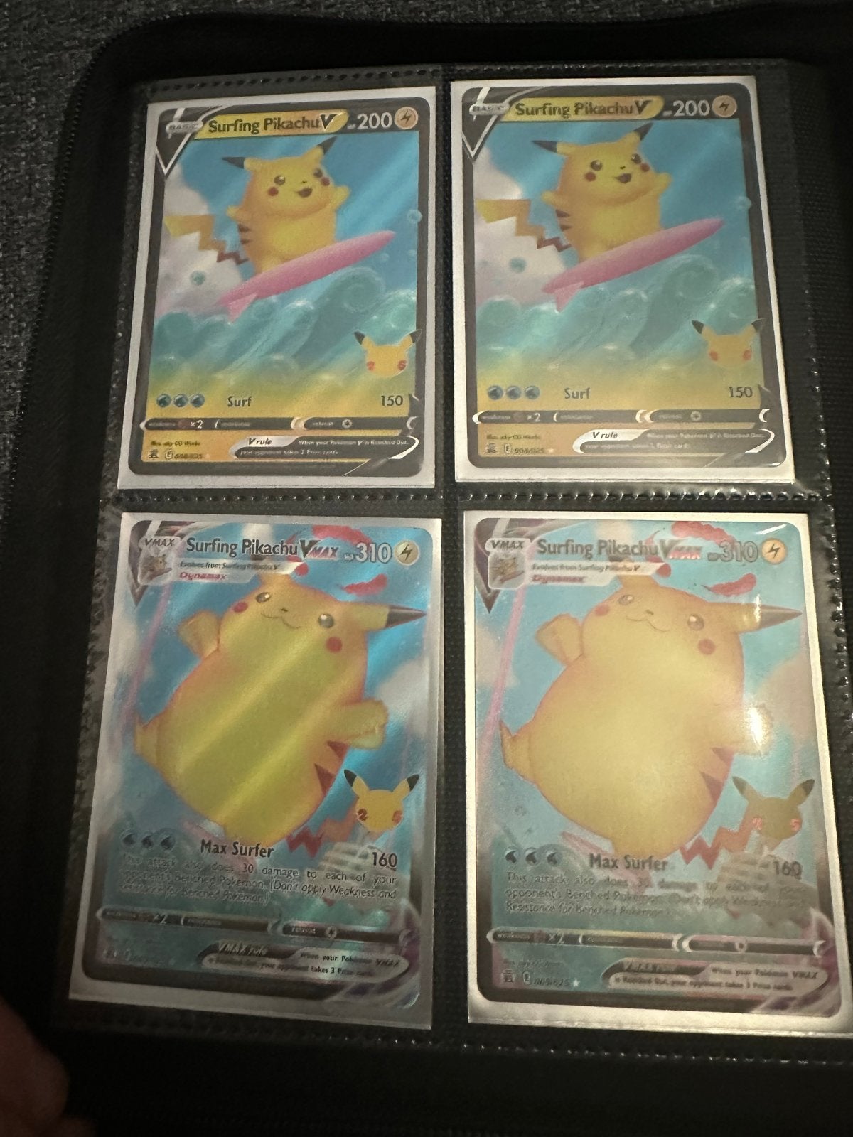 Pikachu & Surfing Pikachu VMAX Pokémon kaarten, Ophalen, Zo goed als nieuw, Meerdere kaarten