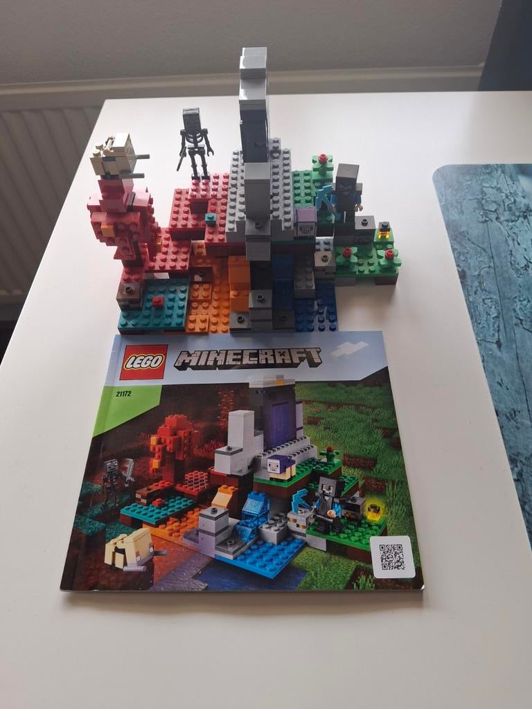 Lego Minecraft 21172 Het Verwoeste Portaal compleet, Ophalen of Verzenden, Zo goed als nieuw
