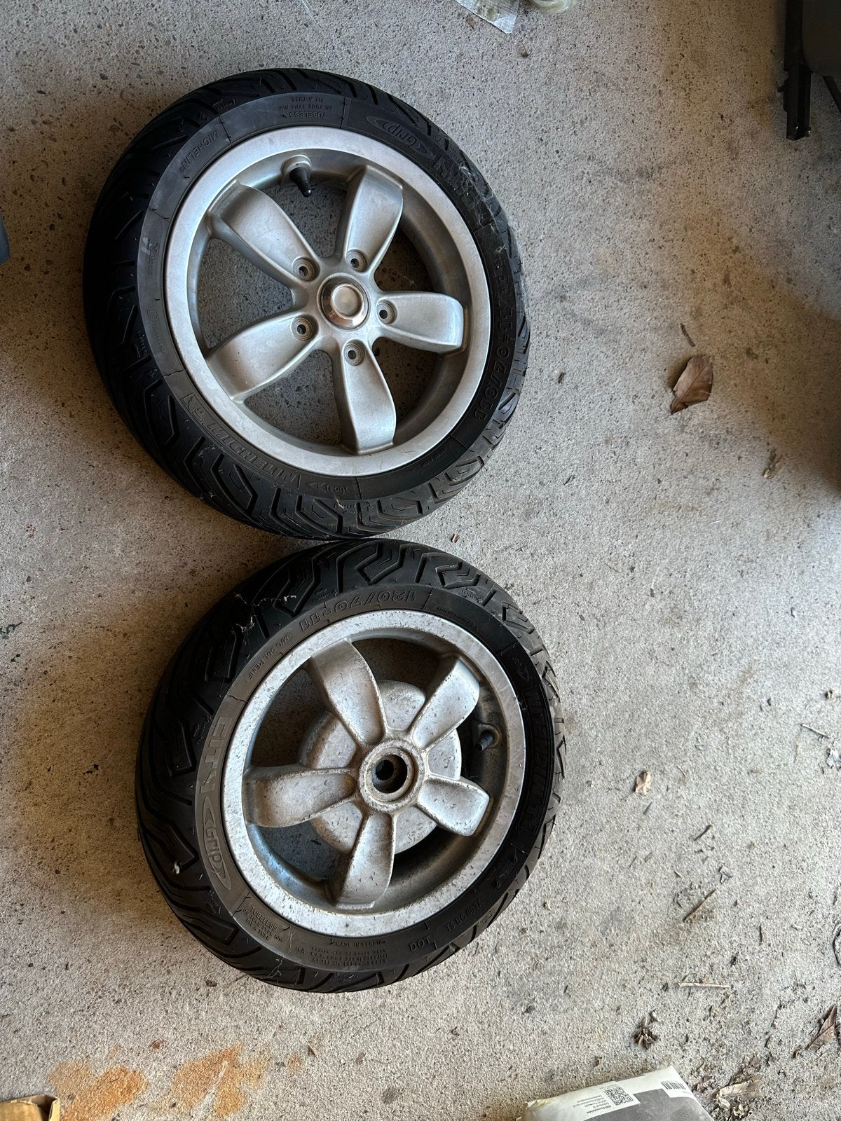 Vespa velgen met banden - Gebruikt, Ophalen of Verzenden, Gebruikt, Overige typen, Vespa