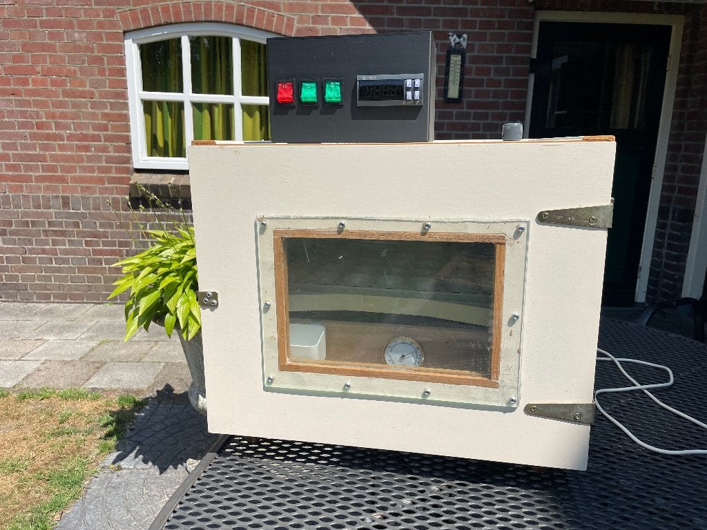 Broedmachine, Dieren en Toebehoren, Pluimvee | Toebehoren, Zo goed als nieuw, Broedmachine, Ophalen