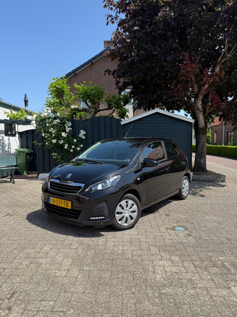 Peugeot 108 1.0 2022 | dealer onderhouden | APK 2027 |, Stof, Zwart, 4 stoelen, Zwart