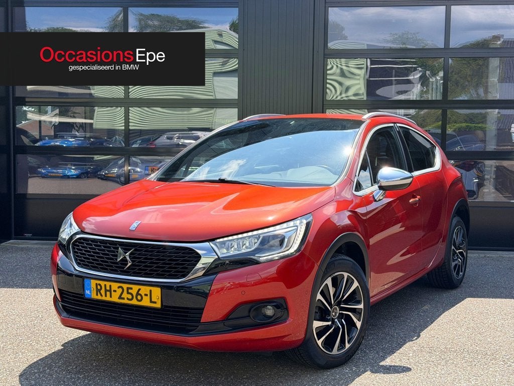DS DS 4 Crossback 1.2 Orange Edition Camera Navigatie, Auto's, Dealer onderhouden, Automatische klimaatregeling, Gebruikt, Euro 6