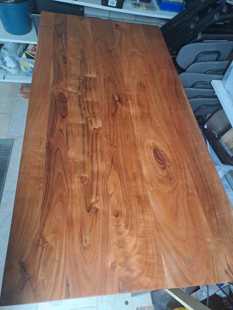 Te koop bartafel met 4 krukken, Huis en Inrichting, Stoelen, Ophalen, Zo goed als nieuw