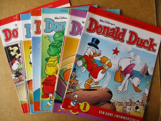 adv7111 donald duck vrolijke stripverhalen, Eén stripboek, Ophalen, Gelezen