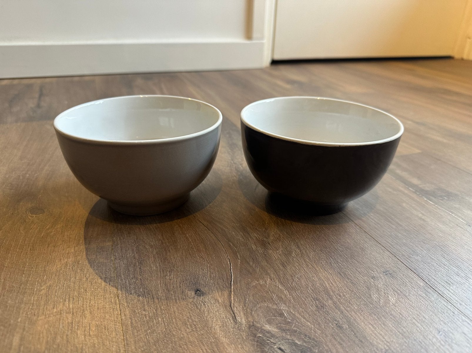 2 Caffè Valente schaaltjes / kommetjes (beige & bruin), Ophalen of Verzenden, Gebruikt, Overige merken, Kom(men)