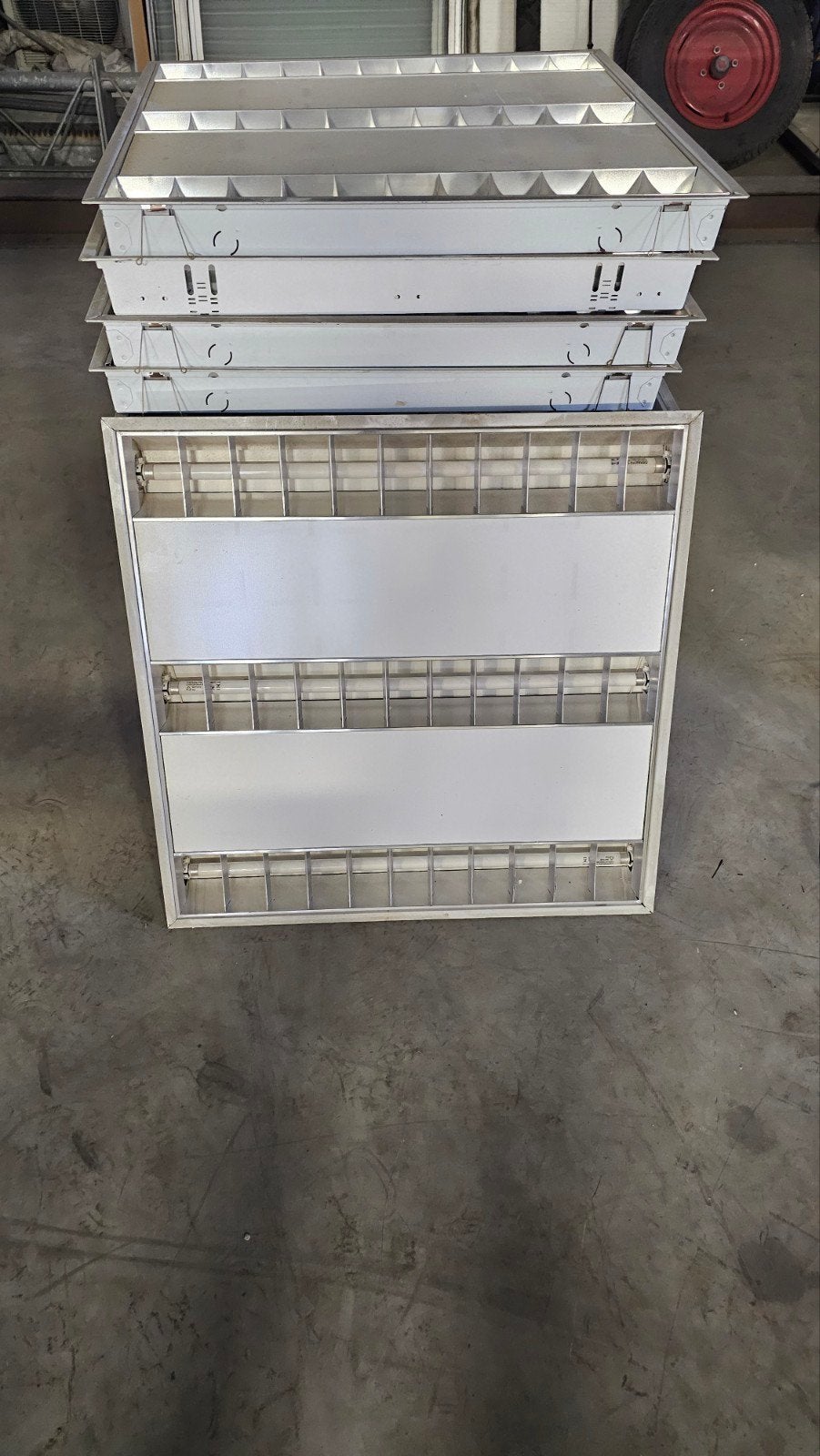 17 stuk inbouw TL-armaturen, 120x60 cm, Doe-het-zelf en Verbouw, Bouwverlichting, Ophalen of Verzenden, Gebruikt, Minder dan 50 watt