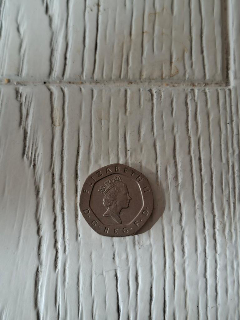 Britse munt 1997, Ophalen