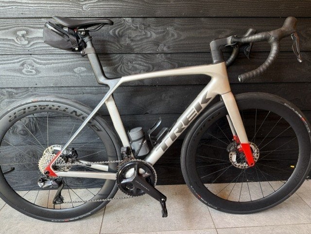 Trek Madone SL 7 ML Matte Lunar Silver GEN 8, Carbon, Heren, Zo goed als nieuw, Meer dan 20 versnellingen