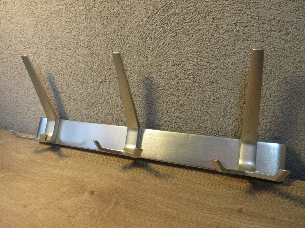 Vintage aluminium kapstok met 3 dubbele haken, Wandkapstok, Gebruikt, Ophalen of Verzenden, Minder dan 100 cm