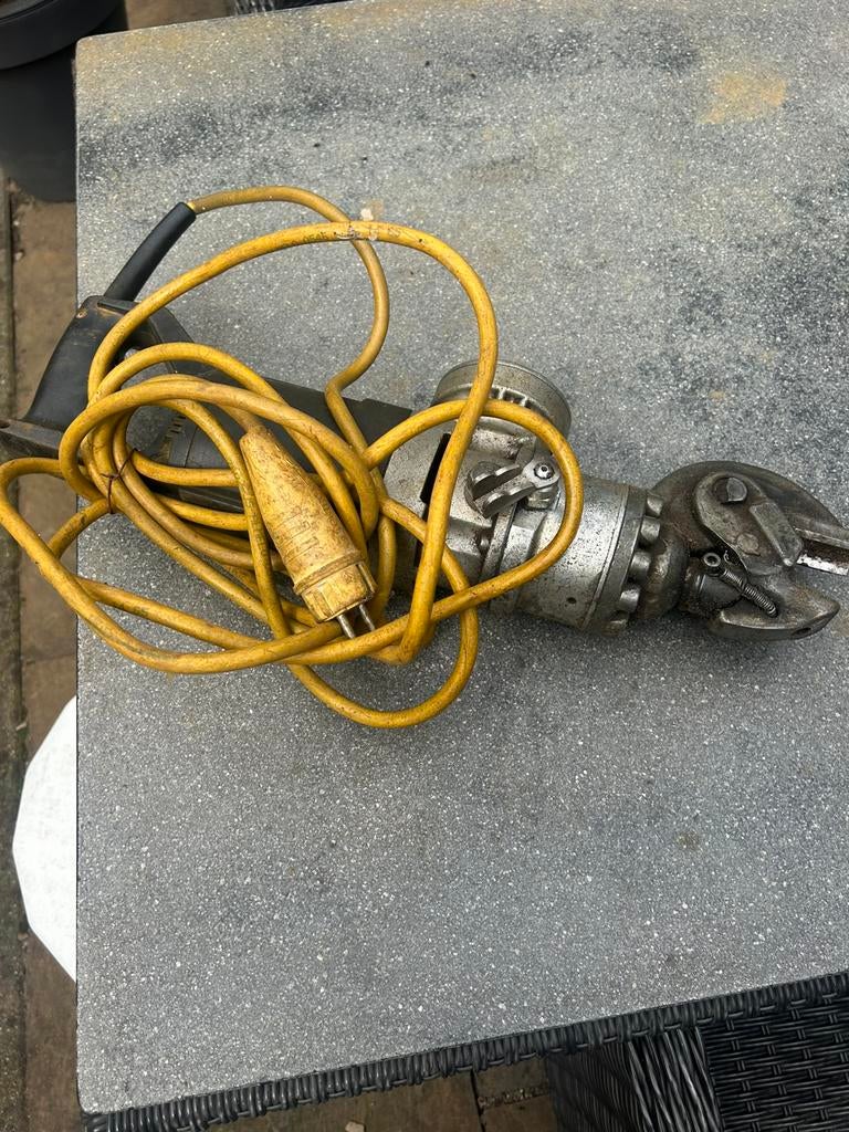 Knipmachine m14, Ophalen of Verzenden, Gebruikt, 250 mm of meer