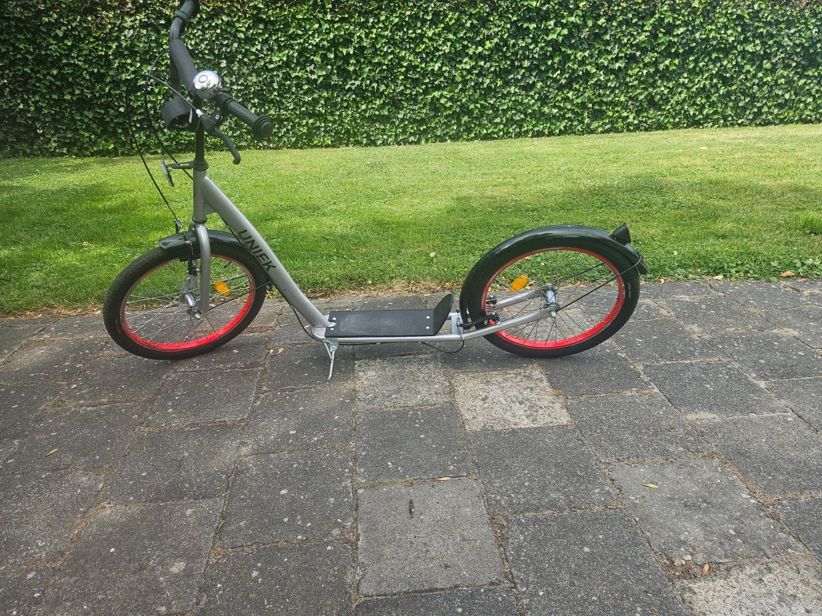 grote step met 20 " wielen, Fietsen en Brommers, Steps, Ophalen, Zo goed als nieuw, Gewone step