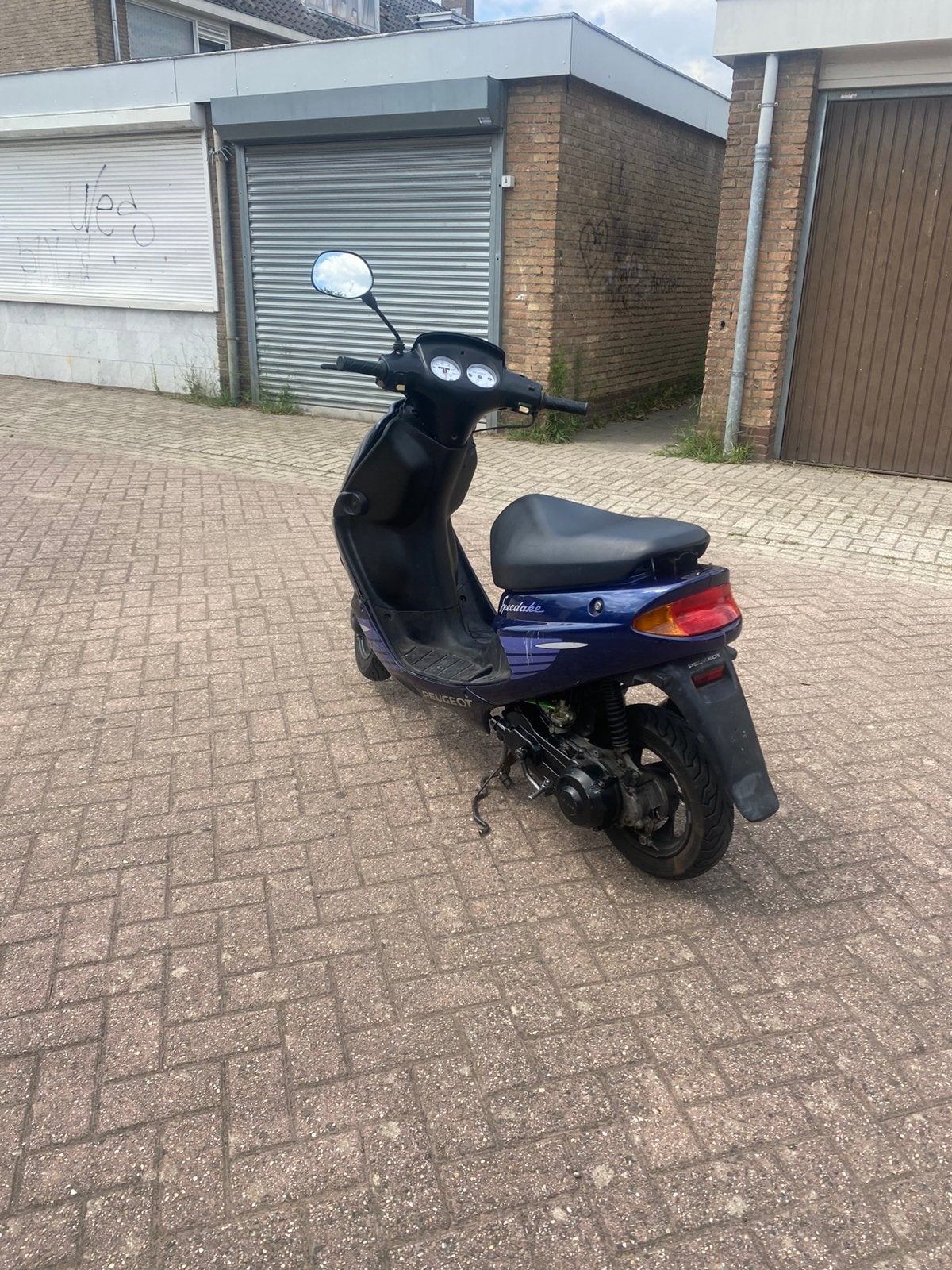 GEZOCHT: volledige kappenset voor een peugeot speedake, Fietsen en Brommers, Scooters | Peugeot, Ophalen of Verzenden, Zo goed als nieuw