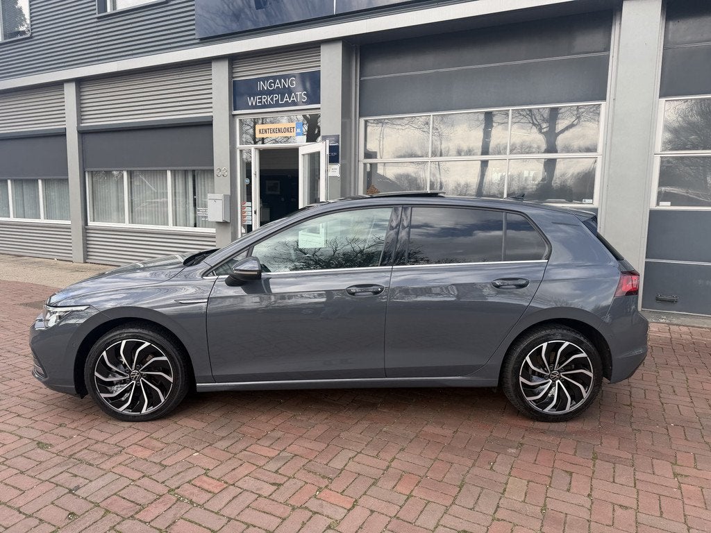 Volkswagen Golf 1.5 eTSI R-Line Bj 2020 km 92.000 Aut. Stijl, Euro 6, 4 cilinders, 150 pk, Bedrijf