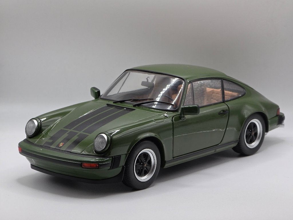 Solido Porsche 911 3.0 SC Coupe 1974 Olive Groen 1-18 Solido, Ophalen of Verzenden, Zo goed als nieuw, Auto, Solido