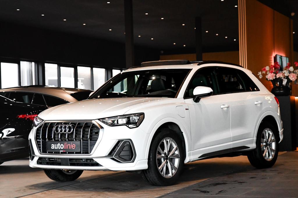 Audi Q3 45 TFSI e 3x S-Line. Pano, ACC, Dodehoek, Lane assis, Gebruikt, Zwart, Bluetooth, Leder en Stof