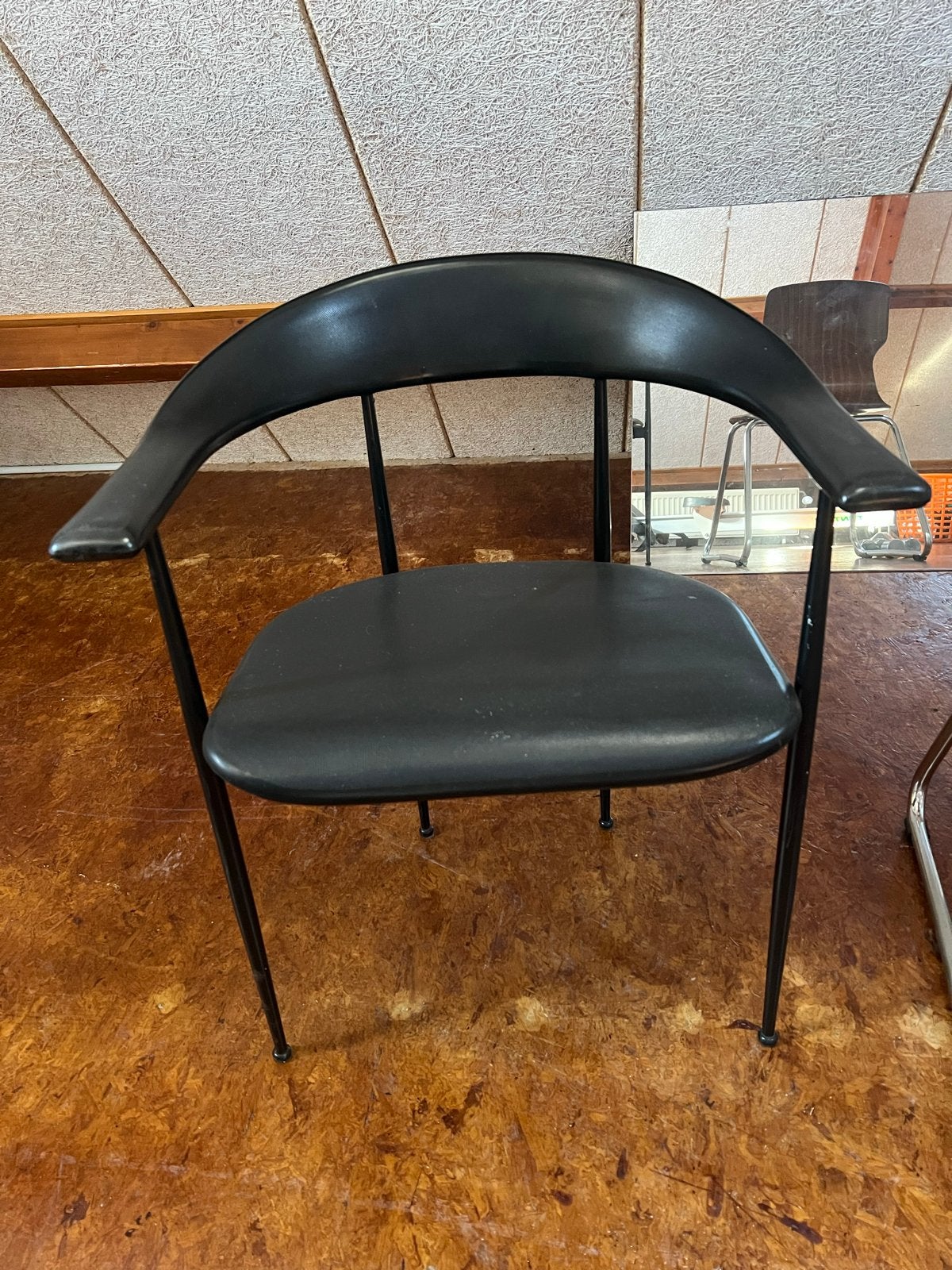 Set van 4 Fasem P40 stoelen - Italiaans design, Huis en Inrichting, Ophalen, Gebruikt, Zwart, Vier