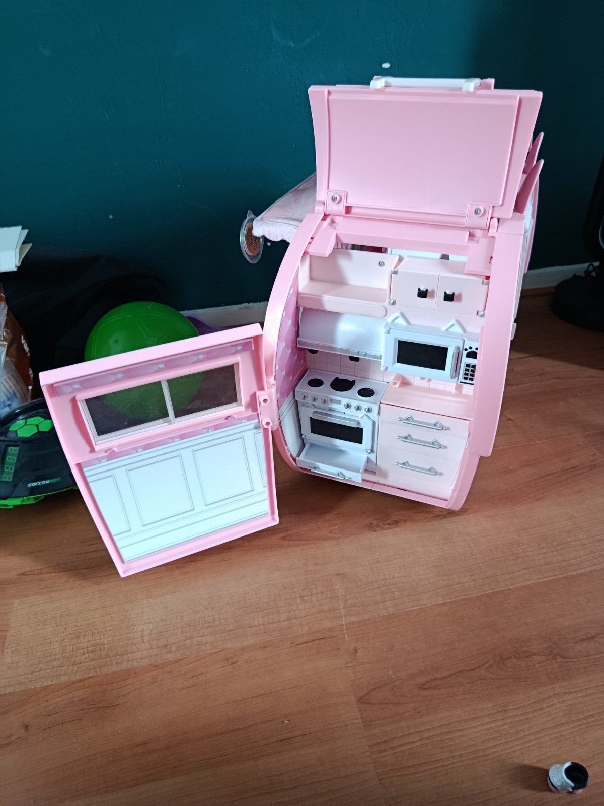 Grote Na Na Na Surprise set met caravan, auto en poppen, Ophalen of Verzenden, Jongen of Meisje