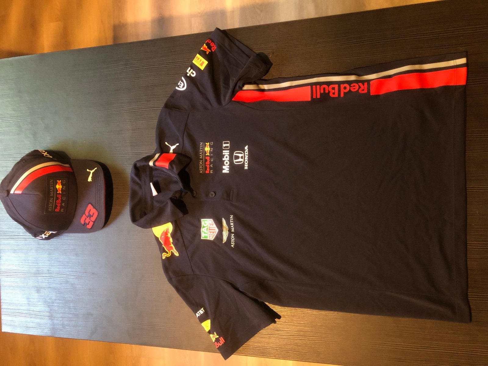 Red Bull Racing Max Verstappen F1 Polo en Cap Set, Ophalen of Verzenden, Zo goed als nieuw