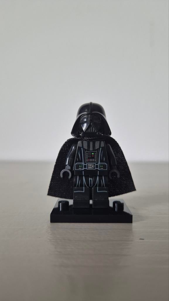 LEGO - Darth Vader minifigure, Ophalen of Verzenden, Zo goed als nieuw, Losse stenen, Lego