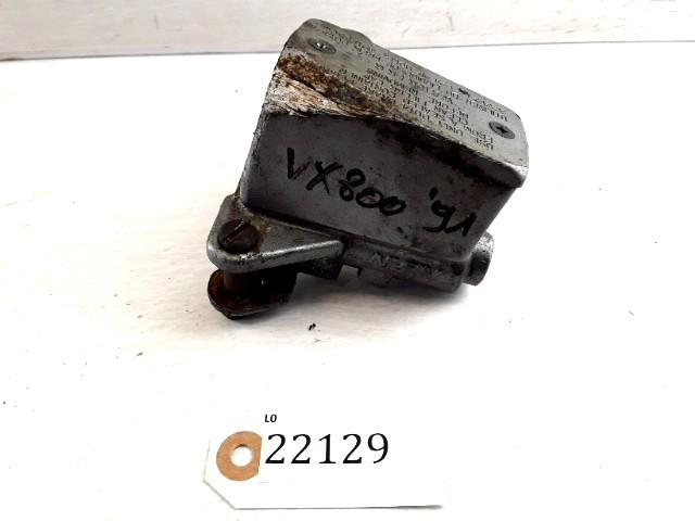 VX800 1990 - 1997 Suzuki Rempomp D1-40358, Motoren
