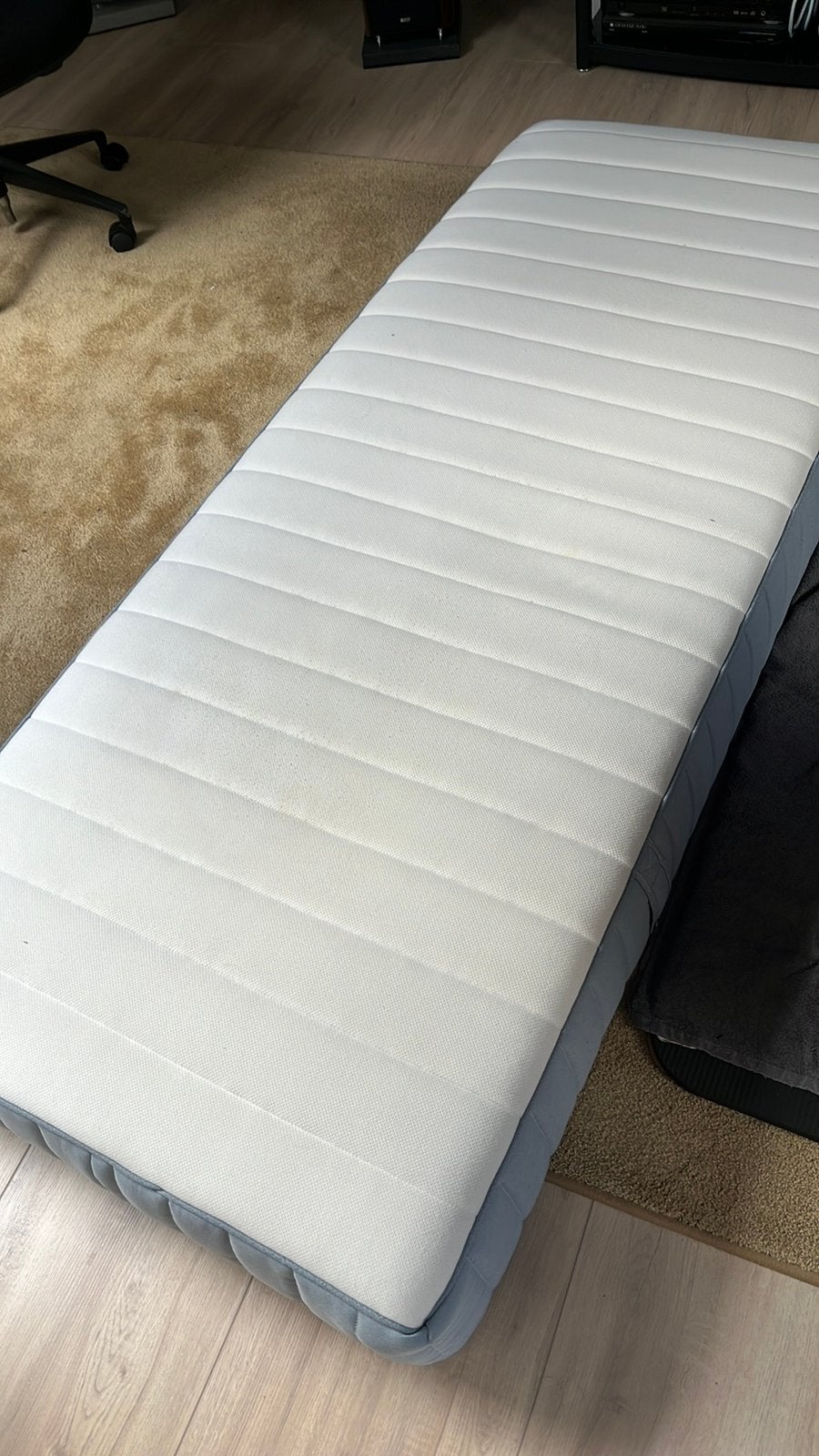 Te koop; matras ikea 90x200 valevag, Ophalen, Zo goed als nieuw, Eenpersoons, 90 cm