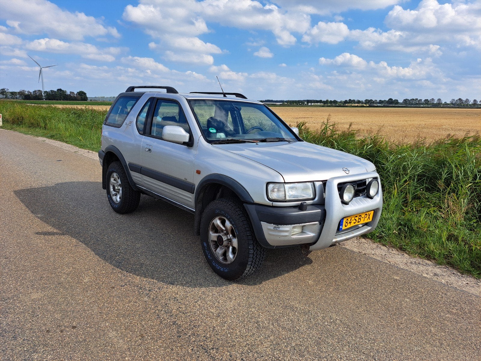 Opel Frontera 2.2 16V Sport 2000 Grijs, 136 pk, Zwart, 4 cilinders, 4 stoelen
