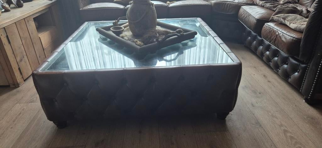 Chesterfield salontafel 110x110x40cm, Huis en Inrichting, Tafels | Salontafels, 100 tot 150 cm, Minder dan 50 cm, Rechthoekig