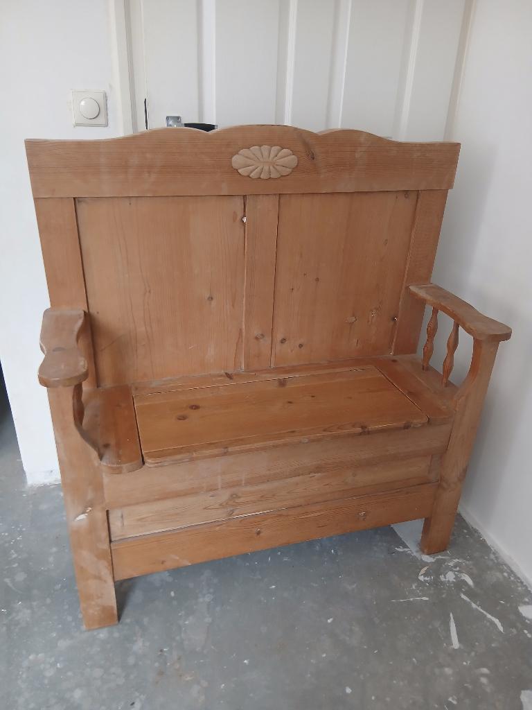 Houten bankje met klepdeksel, Ophalen, Zo goed als nieuw, Hout, Landelijk