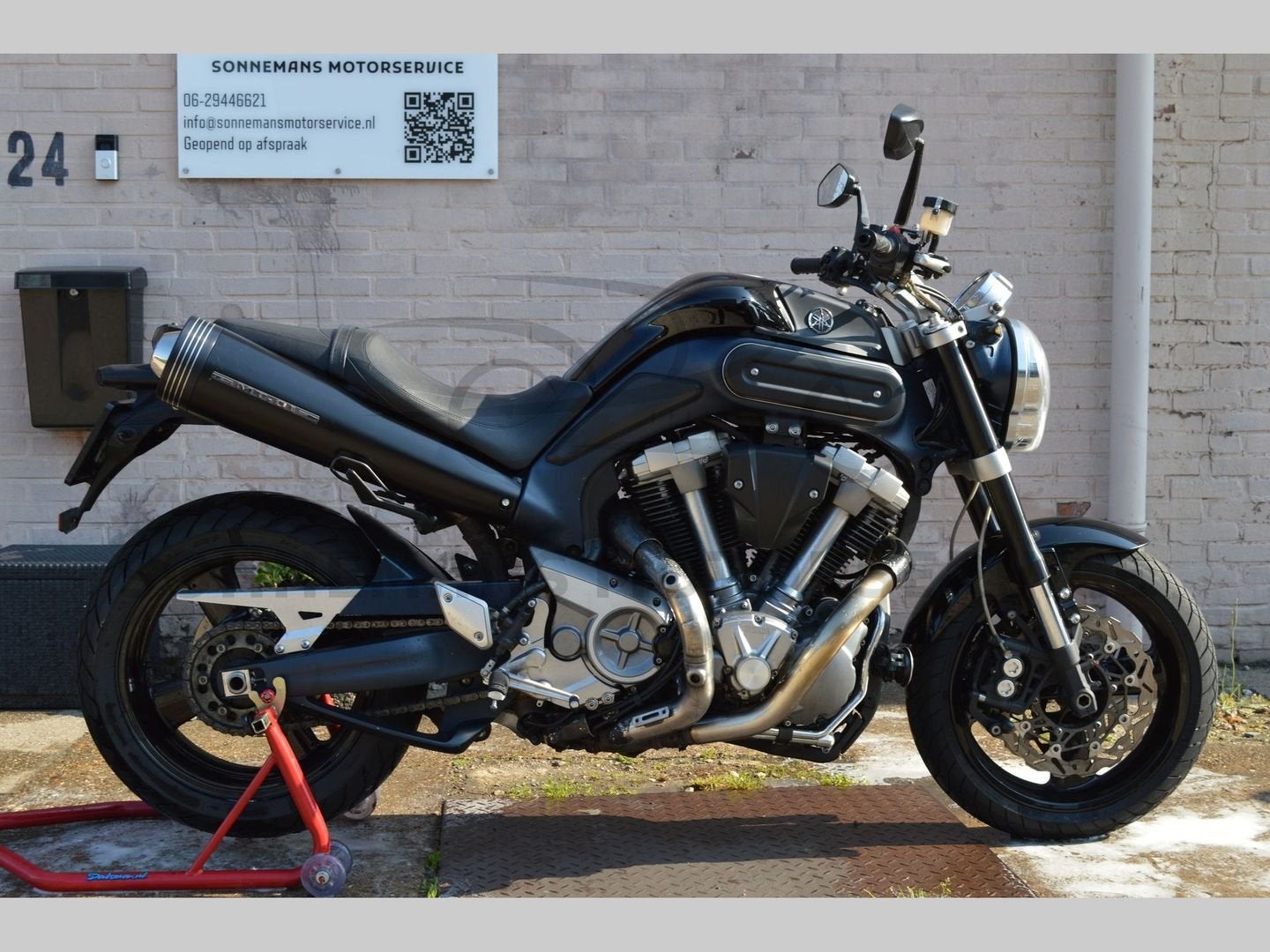 YAMAHA MT 01 (bj 2008), 2 cilinders, 1670 cc, Motorrijbewijs A, Bedrijf
