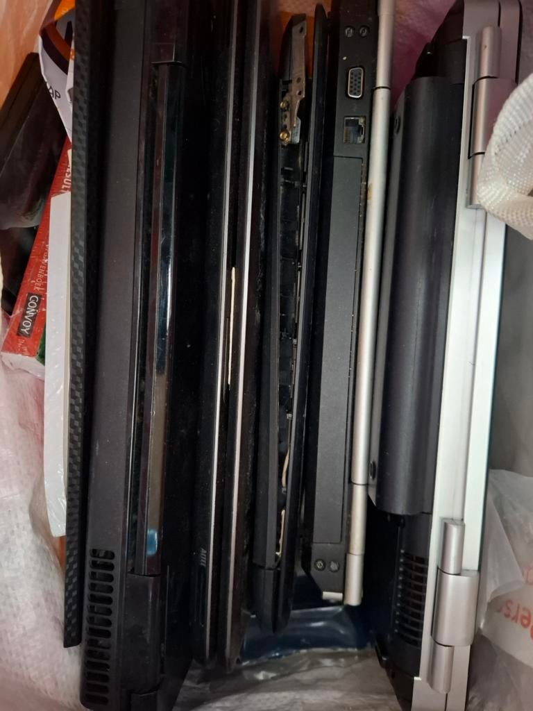 Defect laptops, Ophalen of Verzenden, Onbekend