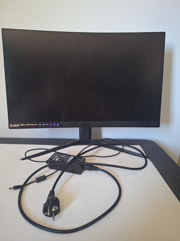MSI Optix G24 Curved Gaming Monitor 144Hz 1ms, Computers en Software, Monitoren, Ophalen
