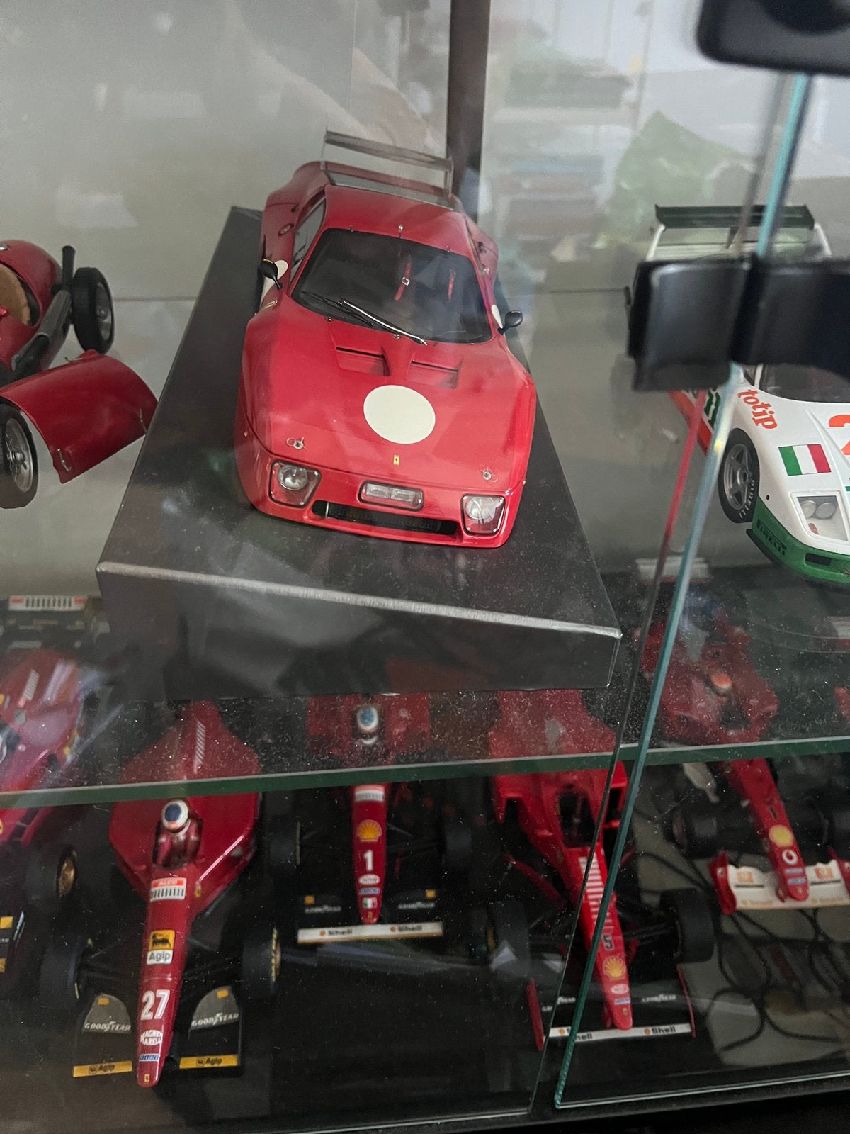 Ferrari collectie 1;18, Verzamelen, Ophalen, Zo goed als nieuw, Auto's