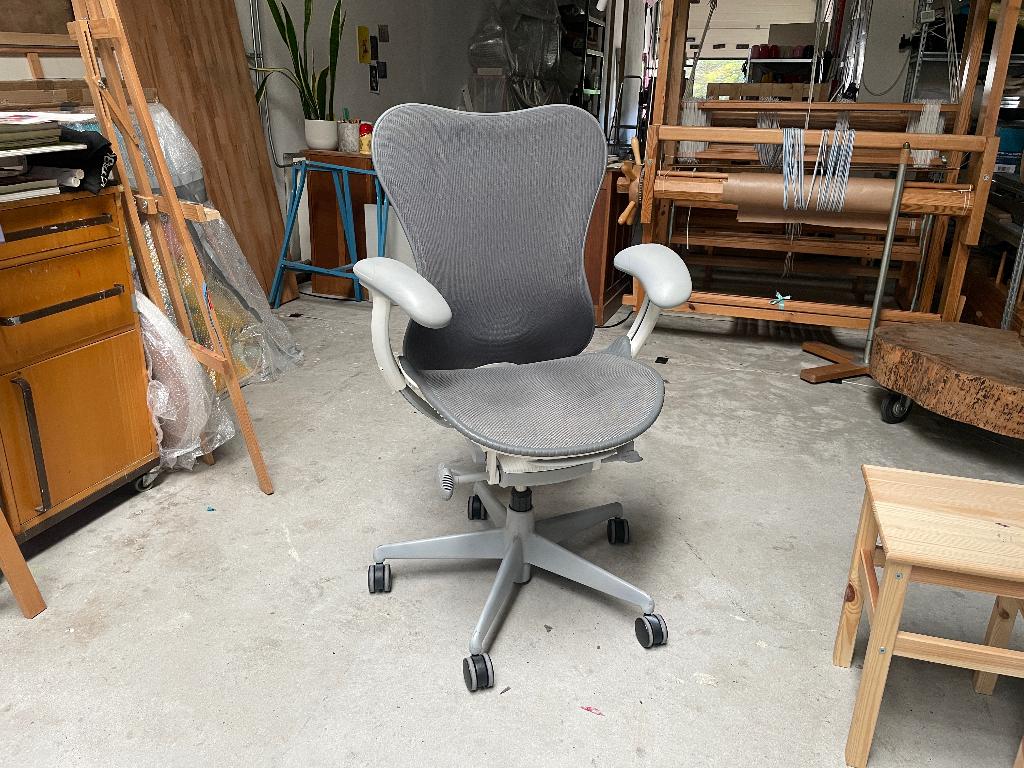Herman Miller Mirra 2 Butterfly Wit Bureaustoel, Ophalen, Gebruikt, Wit, Bureaustoel
