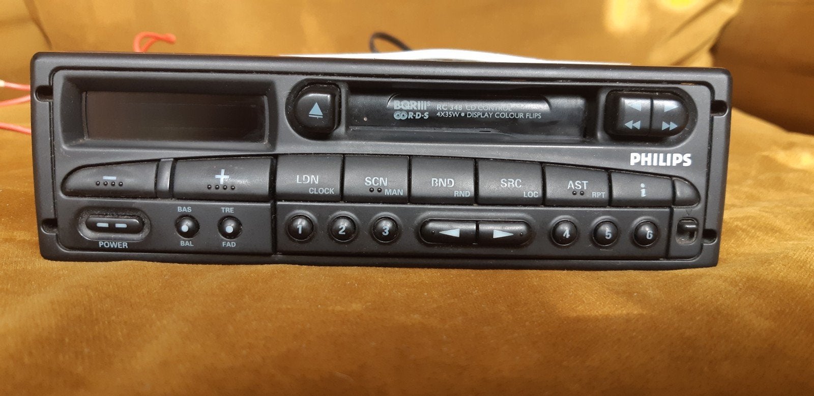 Philips RC348 oldtimer autoradio met cassette, Auto diversen, Ophalen of Verzenden