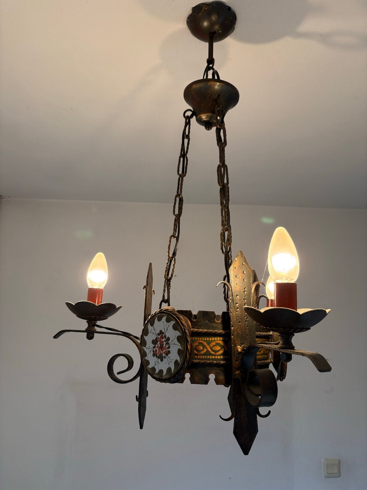 Antieke smeedijzeren kroonluchter met 3 lampen, Ophalen