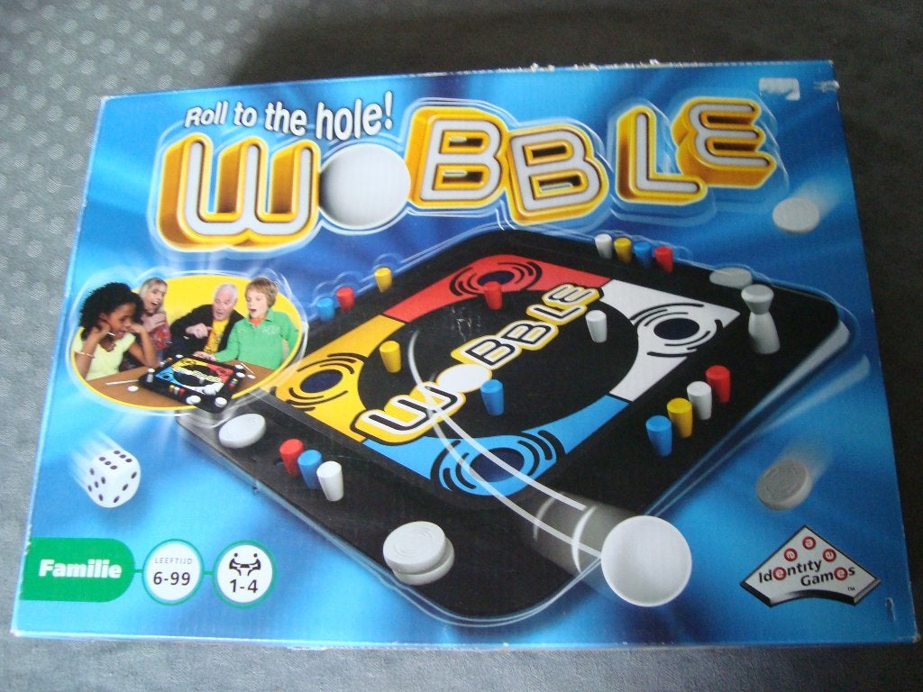 Roll to the hole wobble, Ophalen of Verzenden, Zo goed als nieuw