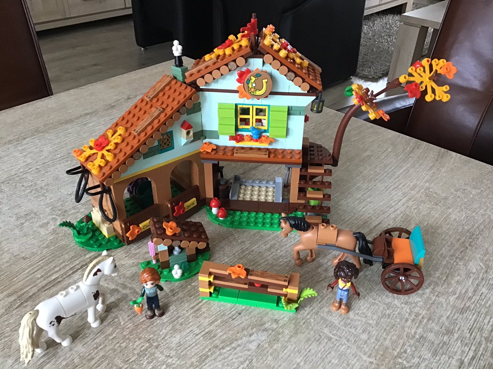 Lego friends Autumns paardenstal 41745, Kinderen en Baby's, Ophalen of Verzenden, Zo goed als nieuw
