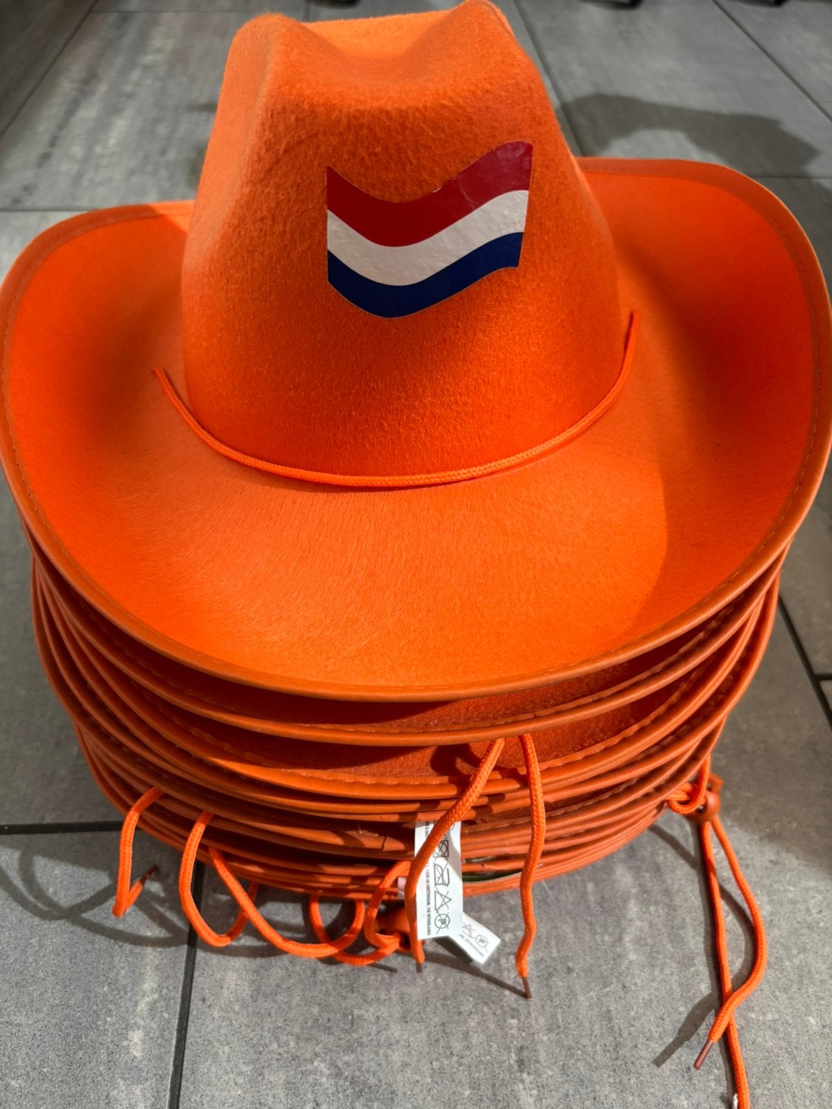 Oranje hoeden nederland 12 stuks, Ophalen of Verzenden, Nieuw, Pet of Muts