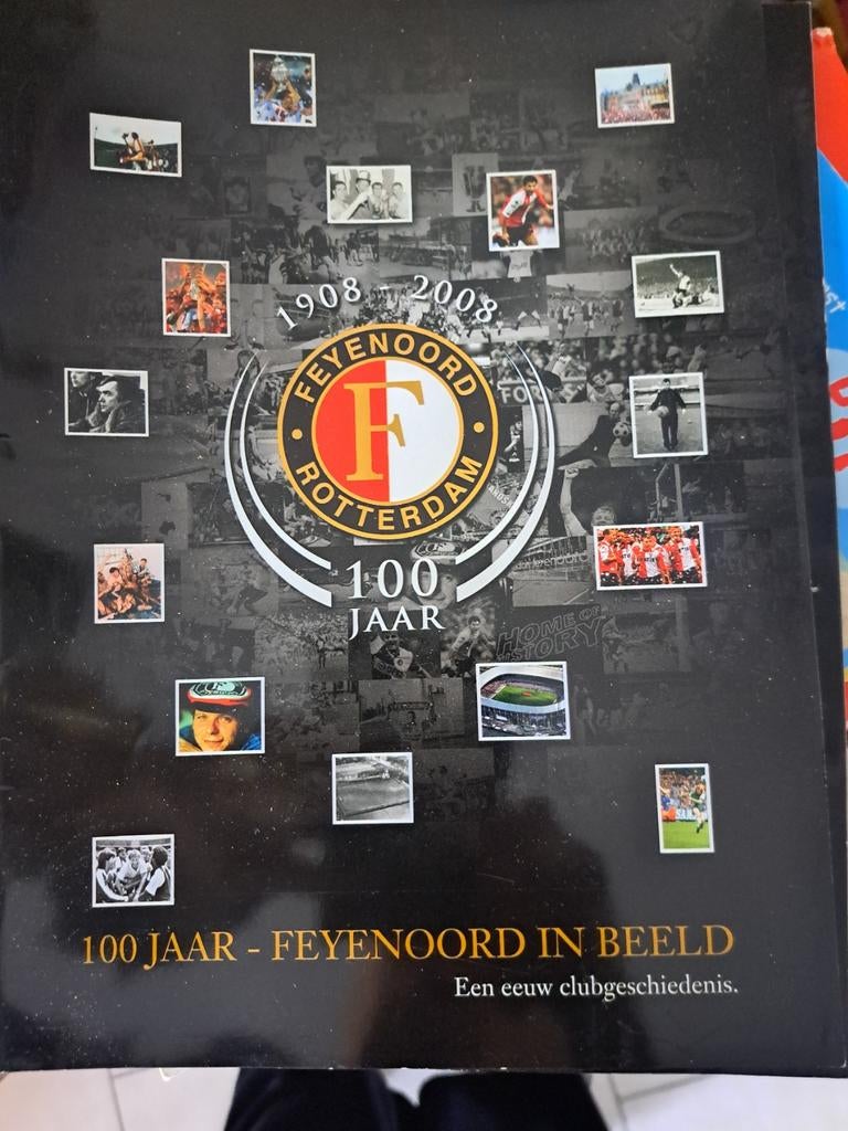 100 Jaar Feyenoord in Beeld - Clubgeschiedenis Boek, Ophalen of Verzenden, Zo goed als nieuw, Onbekend, Overige sporten