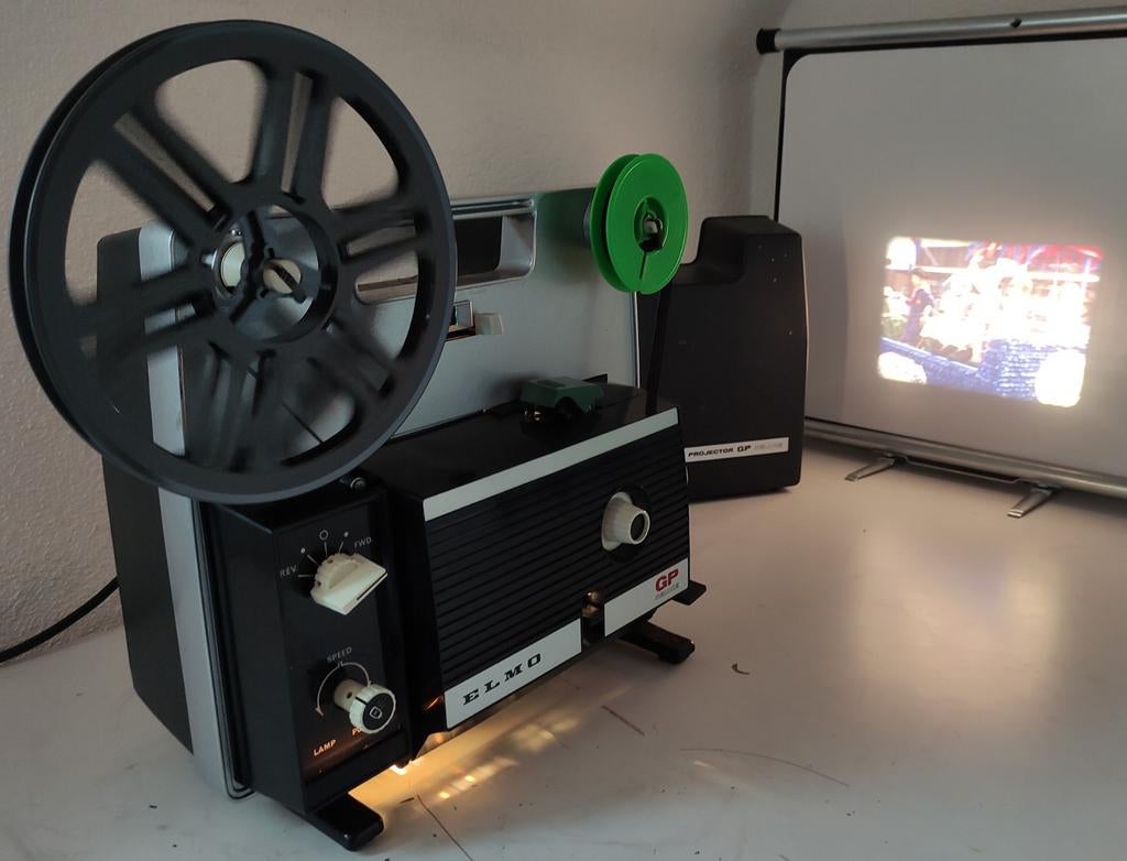 ELMO GP  SUPER 8 en DUBBEL 8 FILMPROJECTOR REGELBAAR BLD/PS, Audio, Tv en Foto, Filmrollen, Ophalen of Verzenden