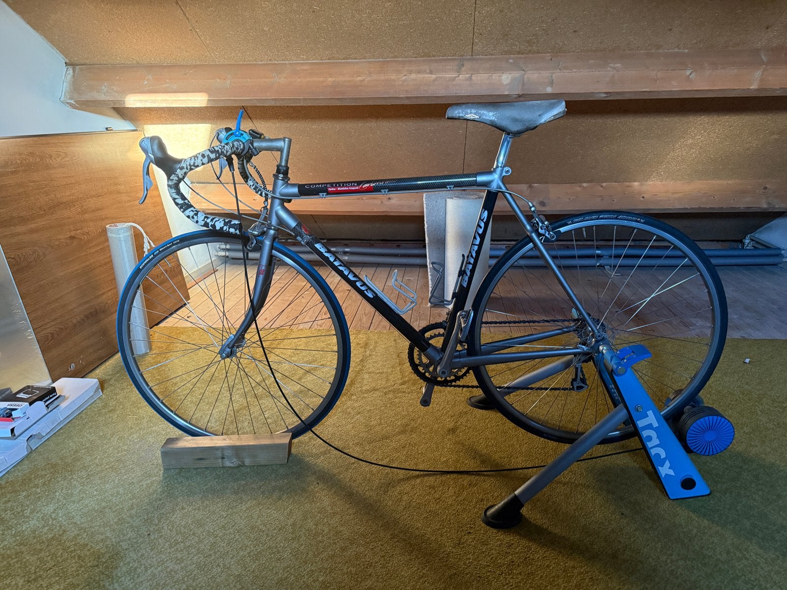 Batavus Competition racefiets met Tacx fietstrainer, Fietsen en Brommers, Ophalen, 28 inch, Gebruikt, 10 tot 15 versnellingen