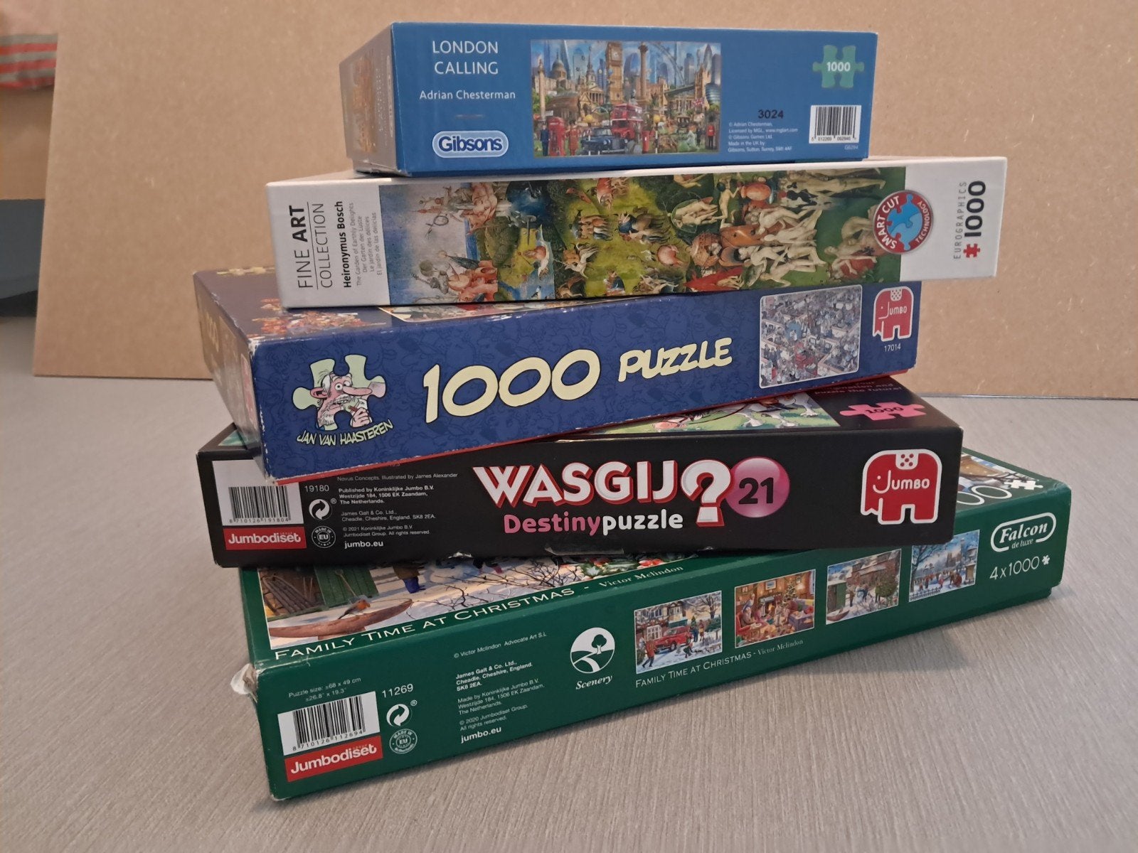 Legpuzzels 950 of 1000 stukjes bekende merken RUILEN, Ophalen, 500 t/m 1500 stukjes, Zo goed als nieuw