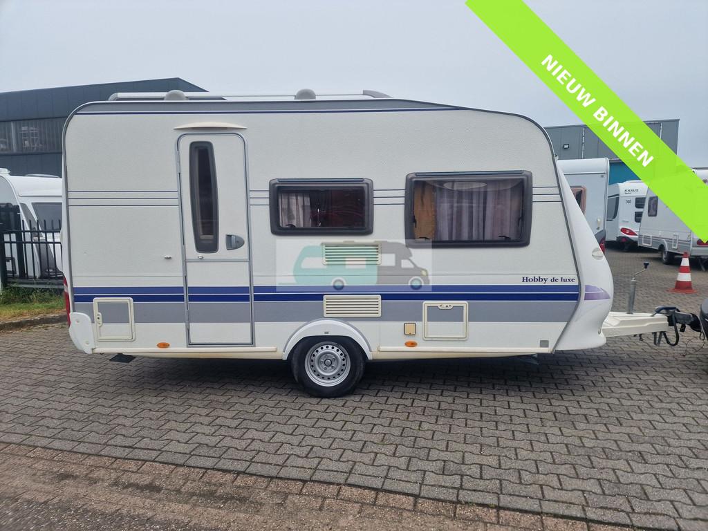 Hobby de luxe 400 Sf voortent (bj 2008), Caravans en Kamperen, Caravans, Hobby, Bedrijf, Schokbreker, 8 meter en meer