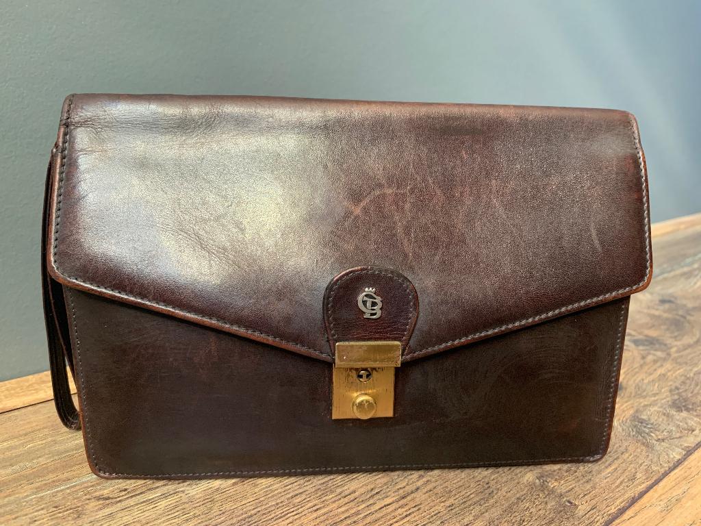 Castelijn & Beerens luxe vintage leren polstas donkerbruin, Ophalen of Verzenden, Bruin, Handtas