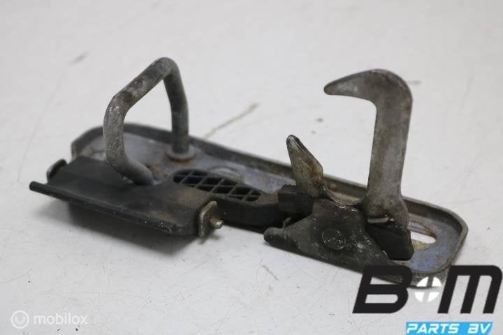 Vanghaak motorkap Golf 6 1Q0823480, Auto-onderdelen, Gebruikt